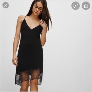 Aritzia Wilfred black lace bottom slip dress XXS